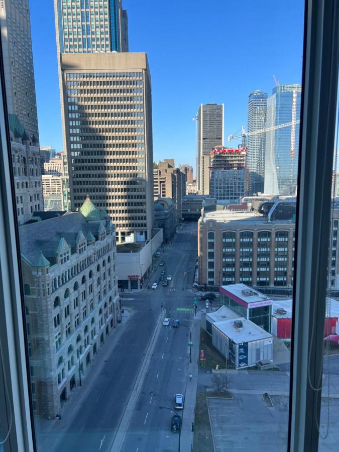Beautiful One Bedroom Downtown Condo With Pool And Free Parking Montréal Extérieur photo